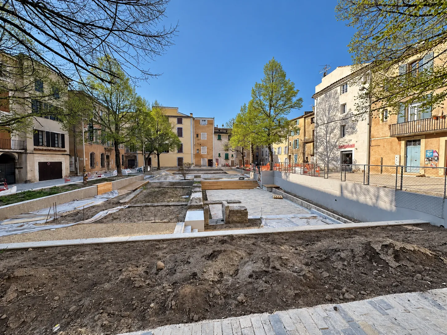 Projet Aménagement de la Place Jean Jaurès à APT (84) - APSI BTP